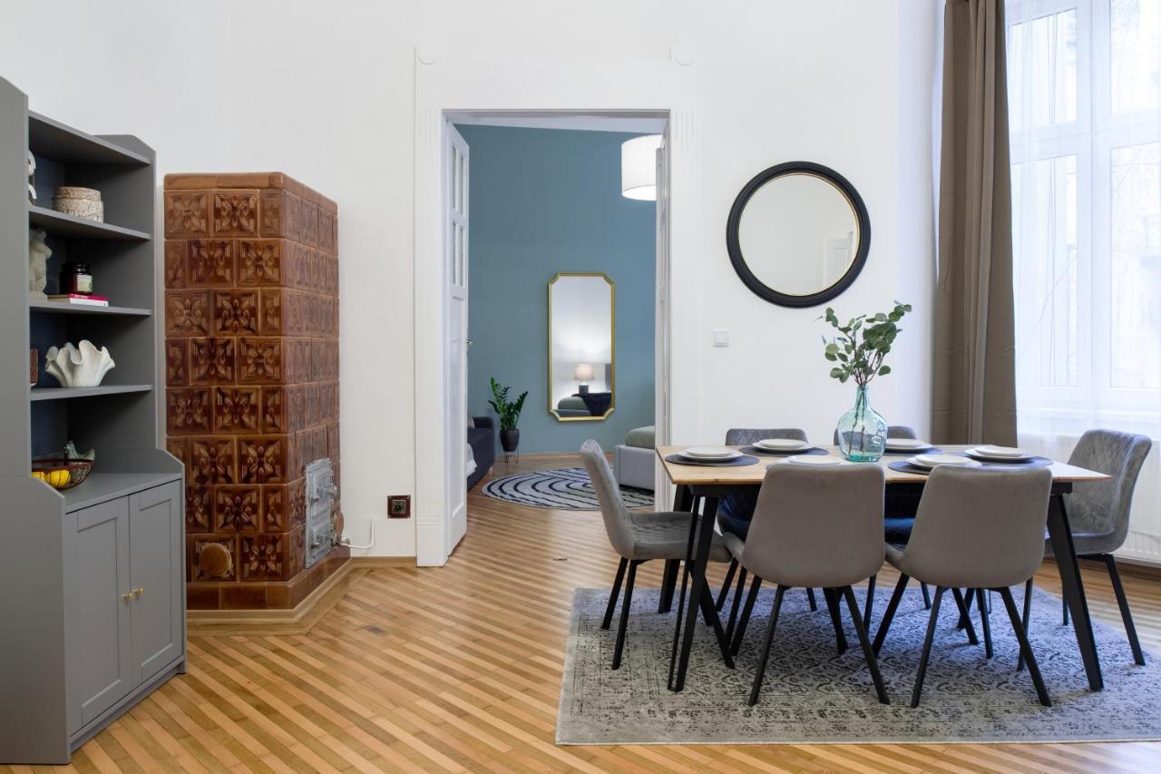 Wawelove Pilsudskiego - 3 Bedroom Apt. With Balcony And Free Parking! * Krakau