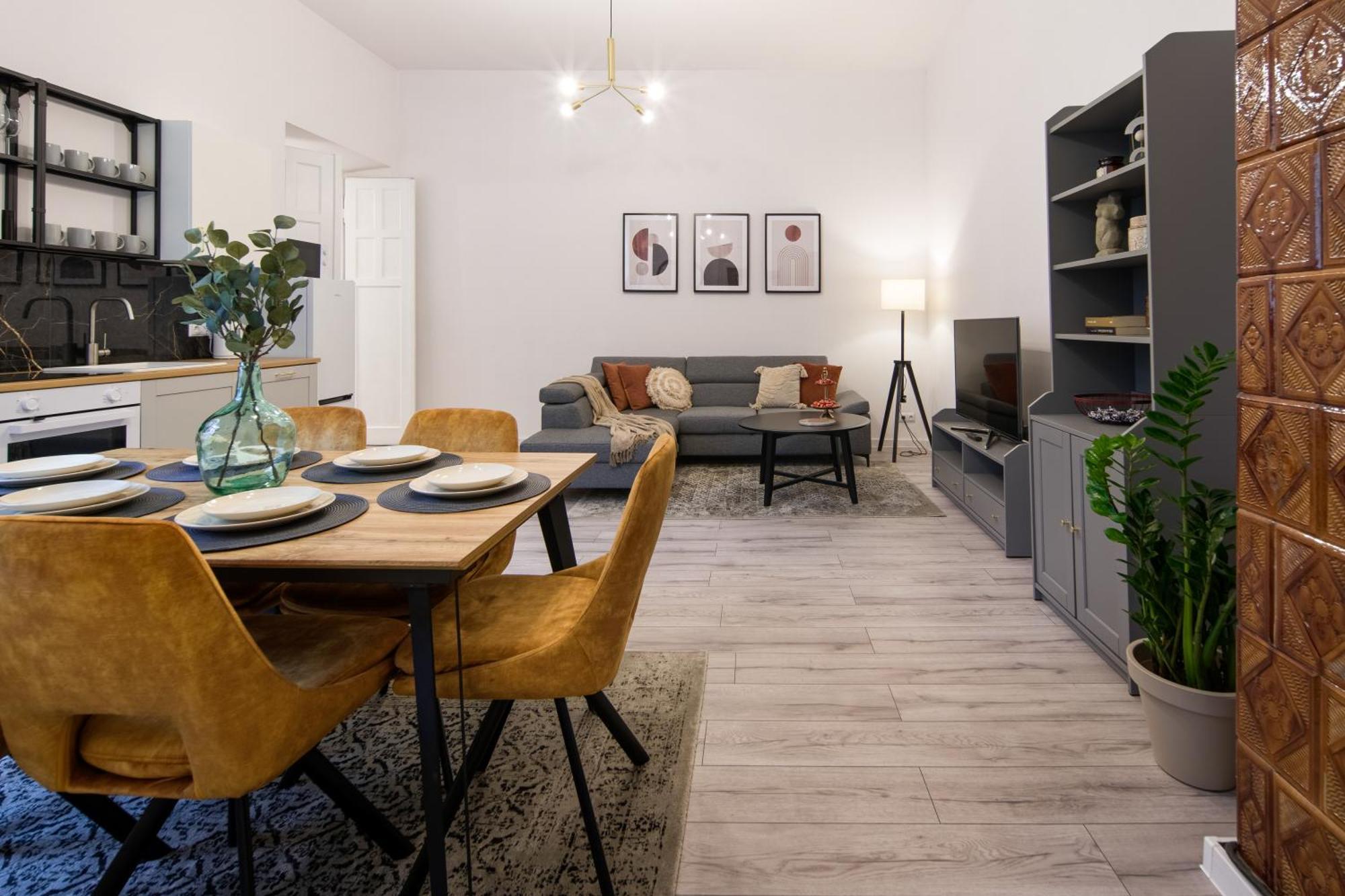 Appartement Wawelove Pilsudskiego - 3 Bedroom Apt. With Balcony And Free Parking! Krakau